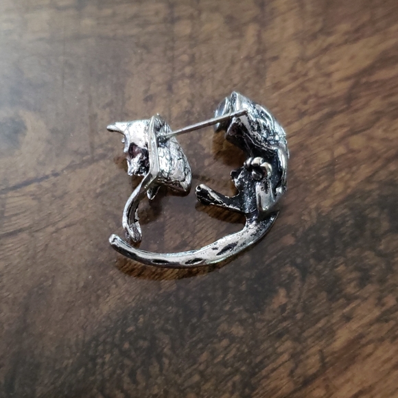 💥BOGO FREE💥 CAT EARRING 🐈 ♥ - Picture 2 of 2